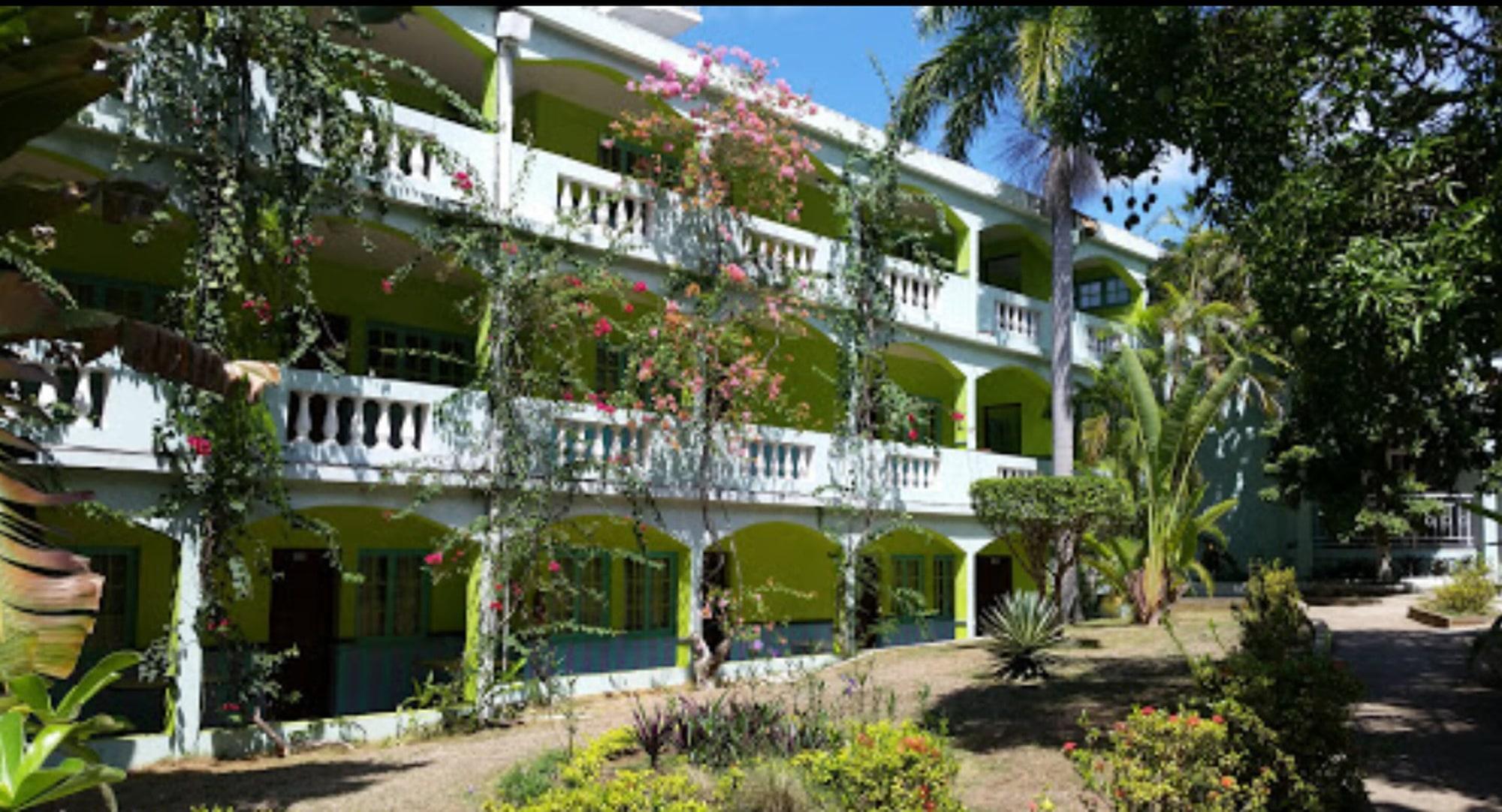 Doctors Cave Beach Hotel Montego Bay Esterno foto