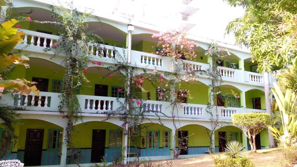 Doctors Cave Beach Hotel Montego Bay Esterno foto
