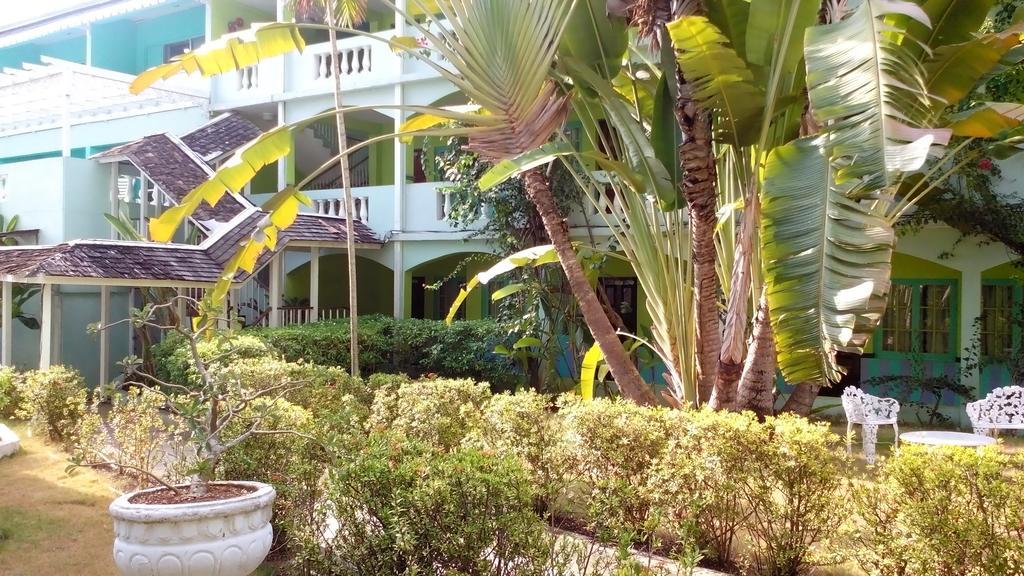 Doctors Cave Beach Hotel Montego Bay Esterno foto